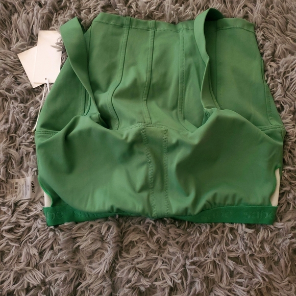 Sabē Green Crop Top - Picture 4 of 4